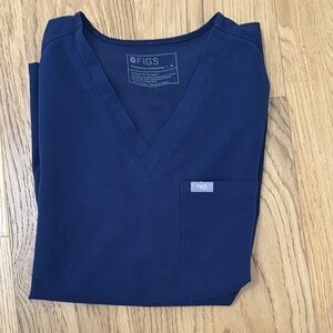 Figs Catarina Navy Blue Scrub Top Medium